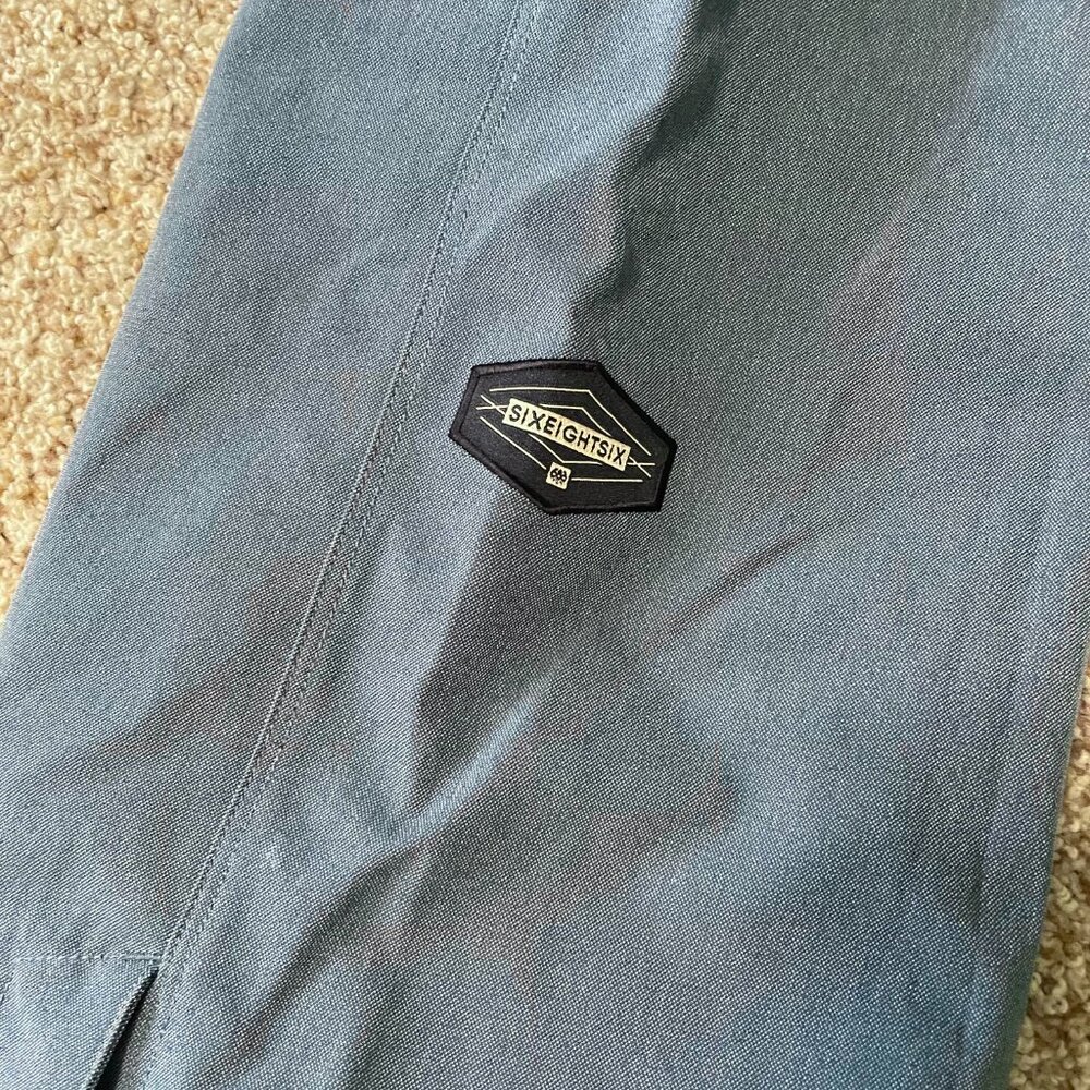 686 Women's Black Magic Insulated Snowpants - Bibs - Picture 4 of 12